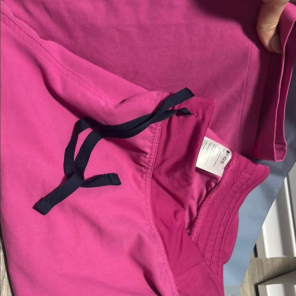 Pink figs scrubs with navy tie